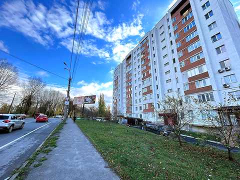 квартира за адресою Чорновола вул., 176