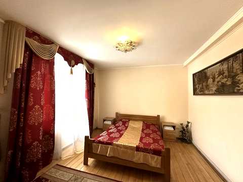 коммерческая по адресу Червоной Калины просп., 79