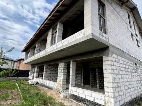 комерційна за адресою Кошова вул., 51