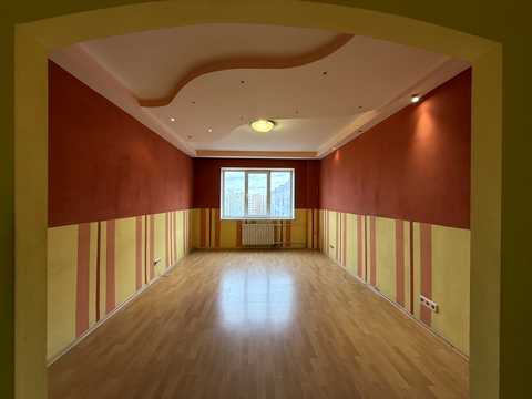 квартира за адресою Зої Гайдай вул., 2