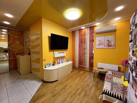 квартира за адресою Регенераторна вул., 4 к13