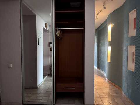 квартира за адресою Старонаводницька вул., 8