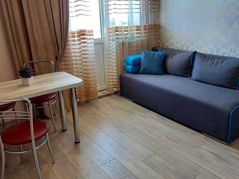 квартира за адресою Академіка Глушкова просп., 68