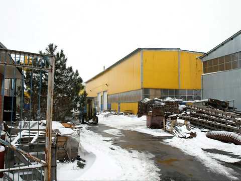 коммерческая по адресу вул. Квітуча, 2А