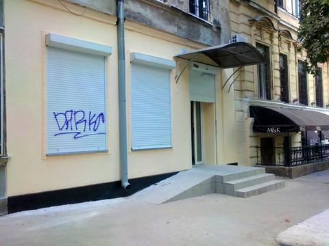 комерційна за адресою Успенський пров., 4