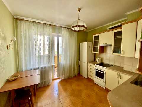 квартира по адресу Олены Пчилки ул., 4
