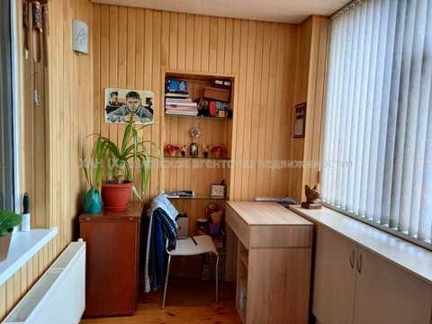квартира за адресою Лебединська вул., 3