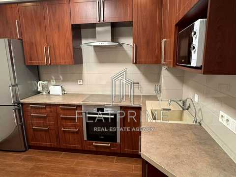 квартира за адресою Регенераторна вул., 4 к2