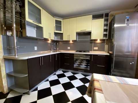 квартира за адресою Теплична вул., 38