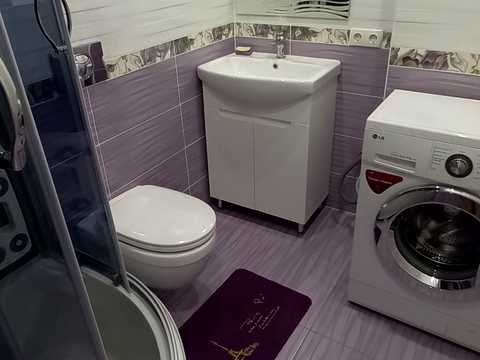 квартира по адресу Українська ул., 83