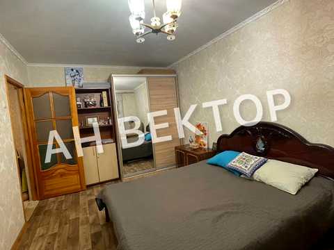 квартира по адресу Гвардейцев-Широнинцев ул., 81
