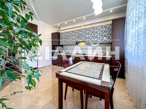 квартира за адресою Бородинська вул., 777
