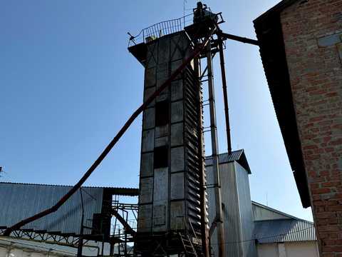 коммерческая по адресу Розкішна ул., 18