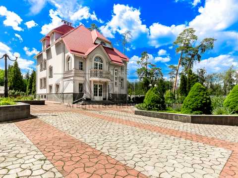 коммерческая по адресу Патріарха Володимира Романюка ул. (Жовтнева), 2Б