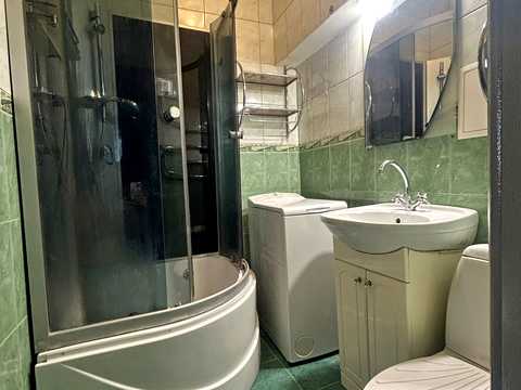 квартира за адресою Олександра Довженка вул. (Толстого), 120