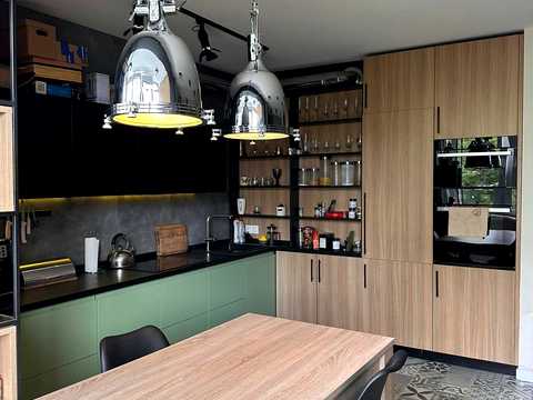 квартира по адресу Студинского ул., 13