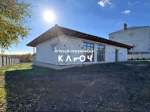 будинок за адресою Українська