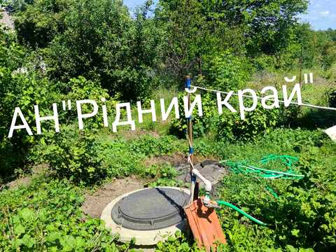 будинок за адресою с. Крюкове, Центральна, 10