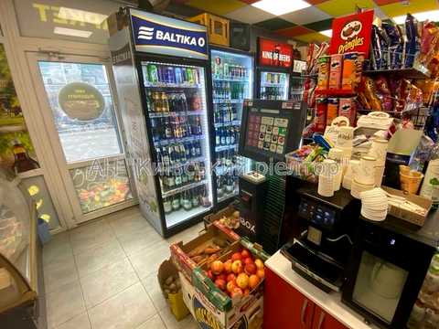 комерційна за адресою Лютнева вул., 23