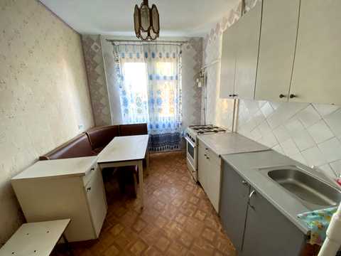 квартира за адресою Івана Авраменка вул. (Корнійчука), 12