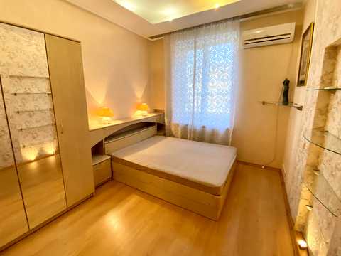 квартира за адресою Смоленська, 5