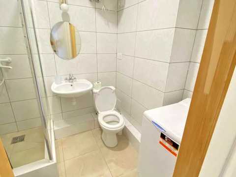 квартира по адресу Ревуцкого ул., 40-В