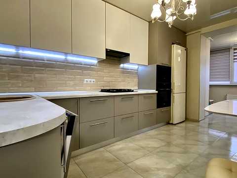 квартира за адресою Миру вул., 41