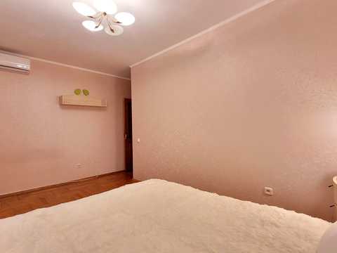 квартира по адресу Анны Ахматовой ул., 3