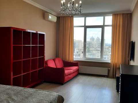 квартира за адресою Ованеса Туманяна вул., 3