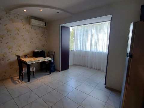 квартира за адресою Садова вул., 34