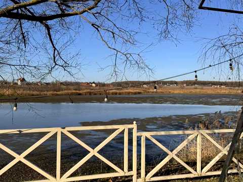 комерційна за адресою с. Тарашани, Озерна, 26