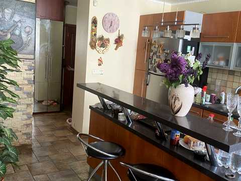 квартира по адресу Миколы Бажана просп., 12