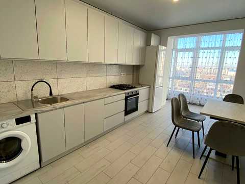 квартира за адресою Височана вул., 18 к1