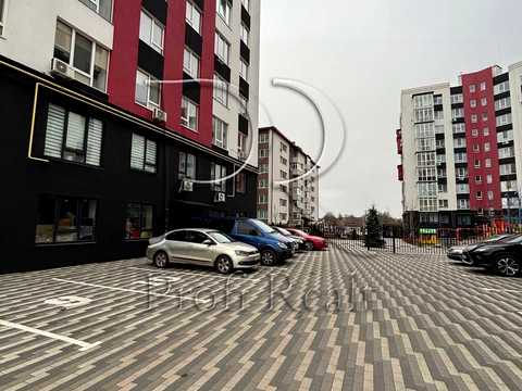 комерційна за адресою с. Гатне, Покровська вул. (Радянська), 2-А