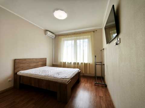 квартира за адресою Софії Русової вул., 5-Б