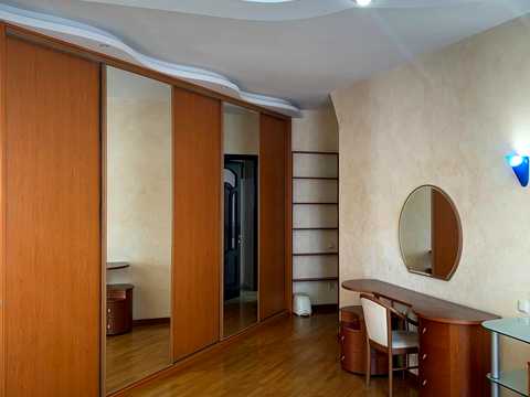 квартира по адресу Дмитриевская ул., 17-А