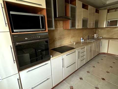 квартира за адресою Татарська вул., 27/4