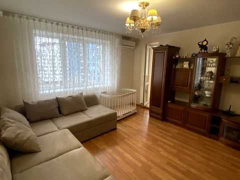 квартира за адресою Августина Волошина вул., 11