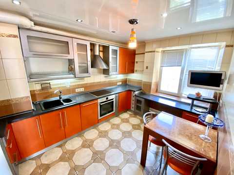 квартира за адресою Дарницький бульв., 10А