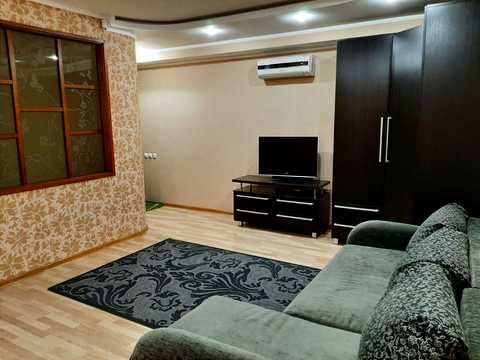 квартира за адресою Грушевського вул., 7