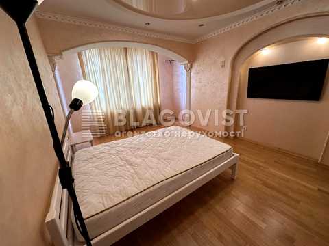 квартира за адресою Дніпровська набережна вул., 1