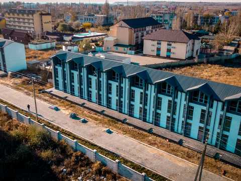 комерційна за адресою Миколаївська, 1