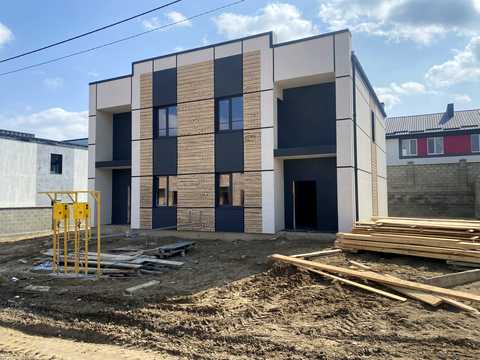 дом по адресу Кулика і Гудачека ул. (Макарова)