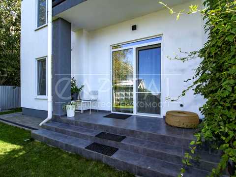дом по адресу Киев, Осокорки