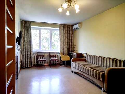 квартира за адресою Олександра Свіща вул. (Середня), 7