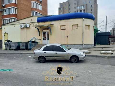 комерційна за адресою Богдана Хмельницького просп. (Героїв Сталінграда), 1