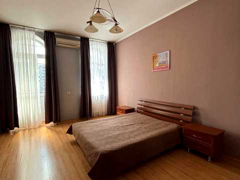 квартира за адресою Саксаганського вул., 32