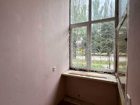 коммерческая по адресу Незалежності просп. (Карла Маркса), 9а