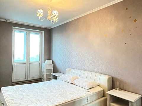 квартира за адресою Феодосійська вул., 3-В
