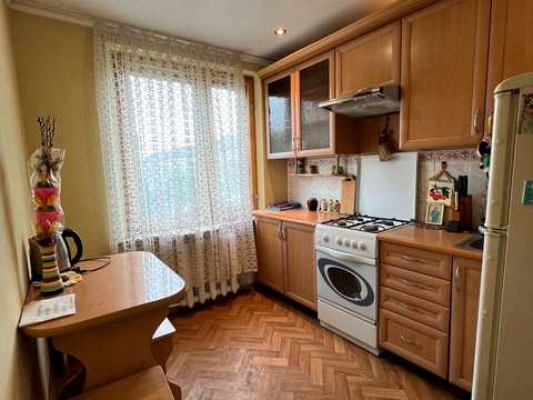 квартира за адресою Василя Симоненка вул., 20